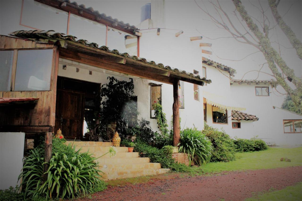 Casa Kitsch Hotel Zacatlan Bagian luar foto